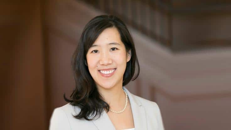 Laura Huang | Harvard Business School Professor | Author of Edge