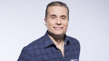 Michael Landsberg Takes A Personal Approach To Mental Health With #SickNotWeak